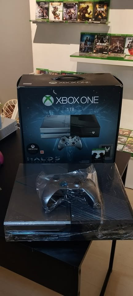 Xbox One Fat (Halo 5) 1TB
